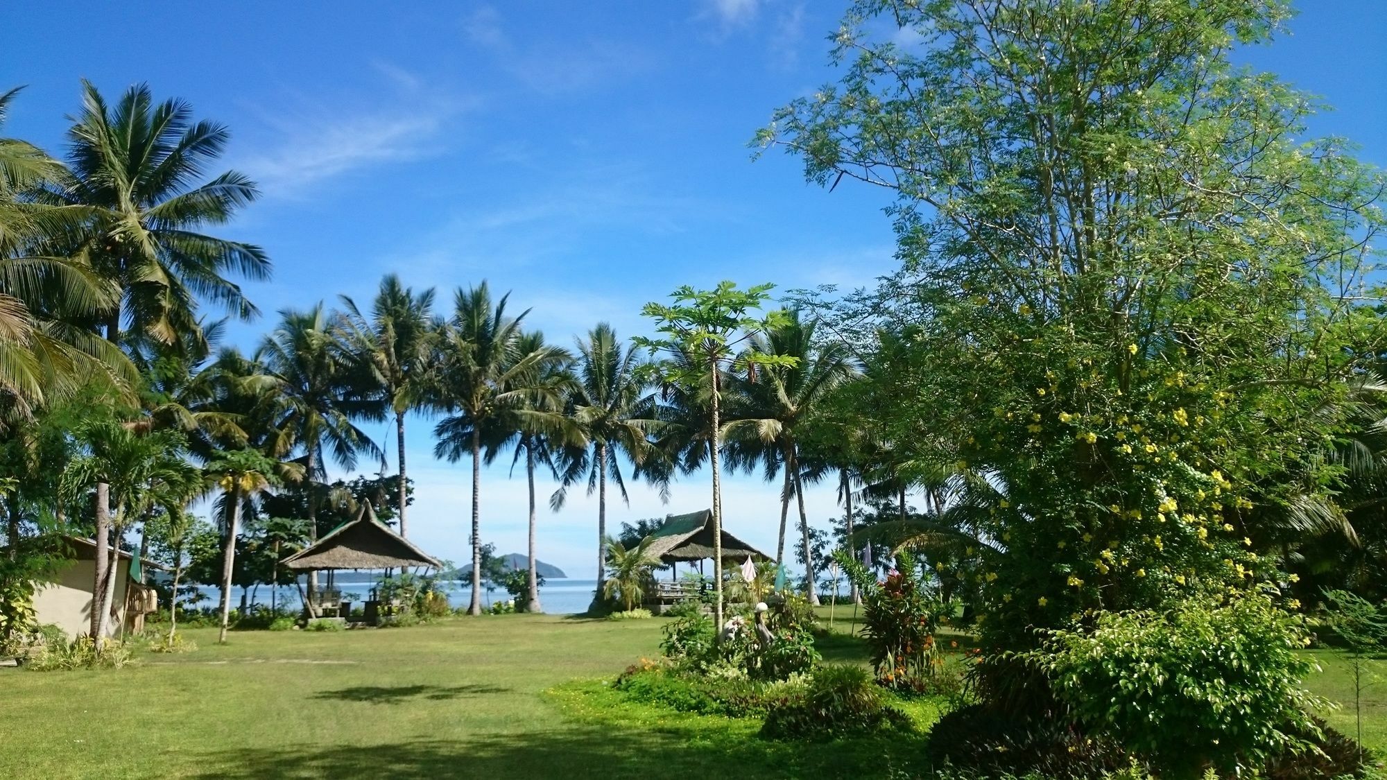 Kahamut-An Beach And Cottages Puerto Princesa Ngoại thất bức ảnh