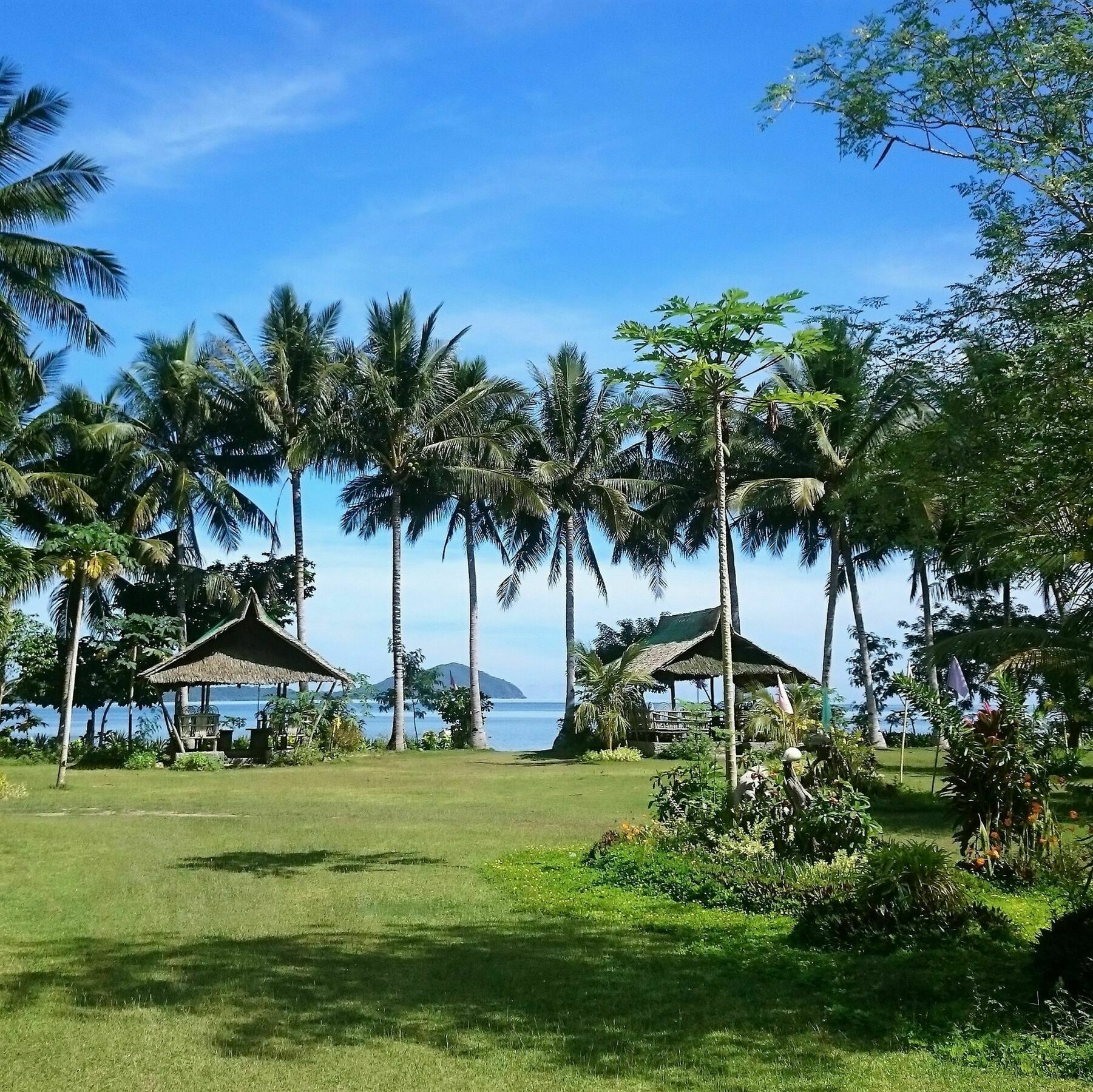 Kahamut-An Beach And Cottages Puerto Princesa Ngoại thất bức ảnh
